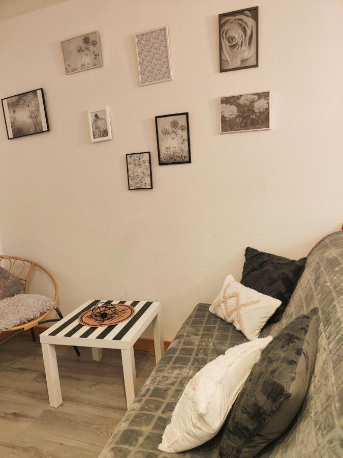 Willa Le Ty Rose Dinan Zewnętrze zdjęcie